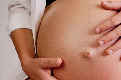Find peace of mind by understanding your body’s natural 'practice' for birth and learning to distinguish Braxton Hicks from true labour.